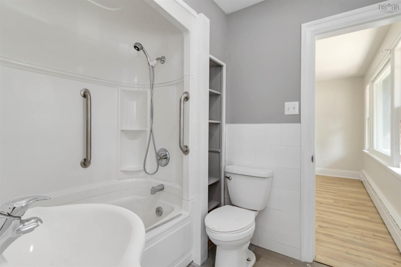 2795 Joseph Howe Drive, Halifax, NS