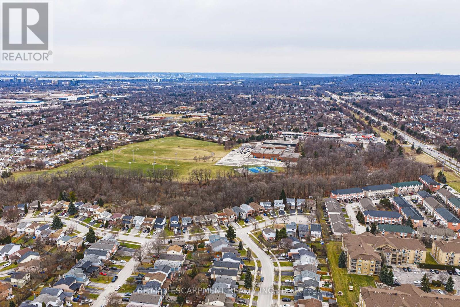 313 - 1451 Walkers Line, Burlington, ON - Outdoor With View