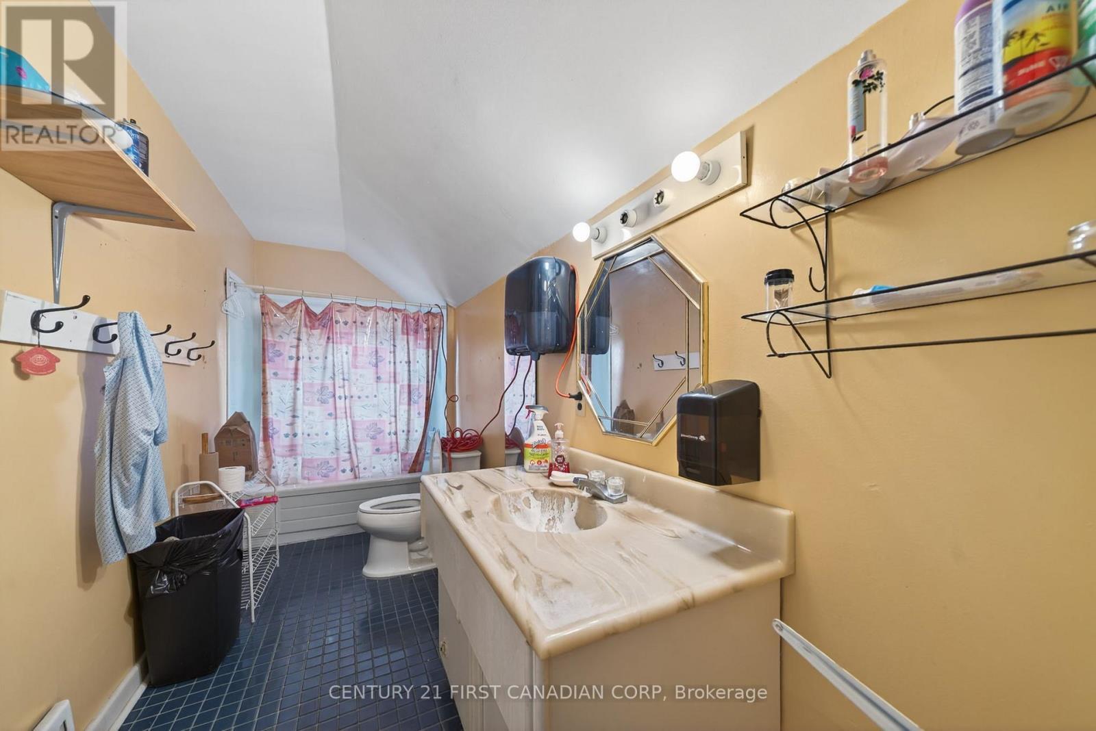 97 Main Street S, Lambton Shores (Forest), ON