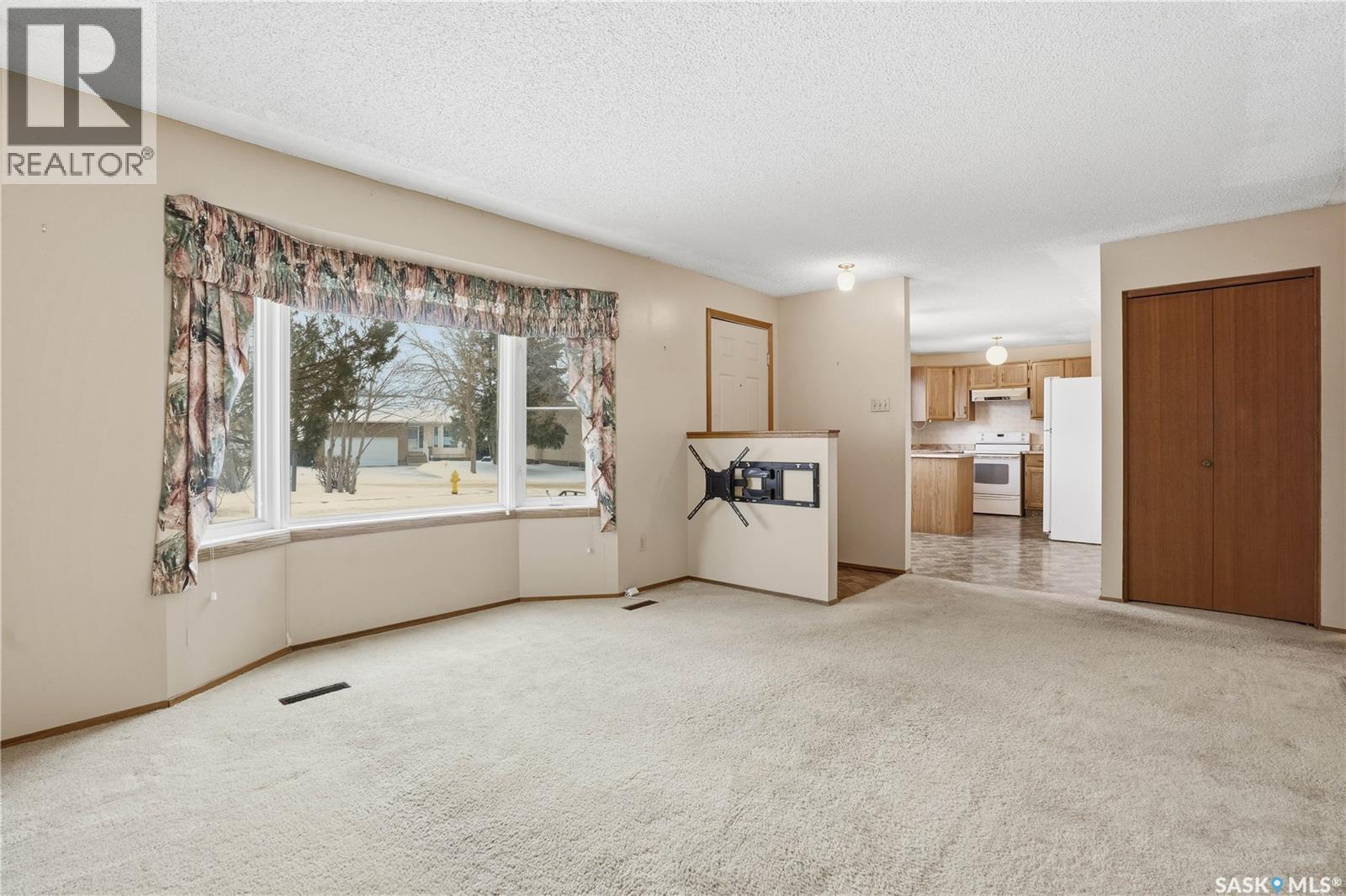 986 Garry Street N, Regina, SK - Indoor Photo Showing Other Room