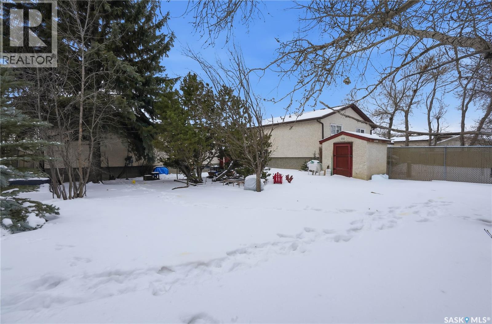986 Garry Street N, Regina, SK - Outdoor