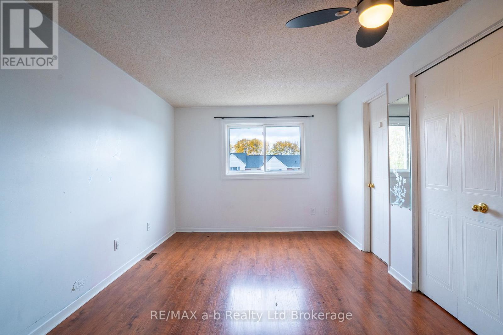 6 - 380 Quarter Line, Tillsonburg, ON - Indoor Photo Showing Other Room