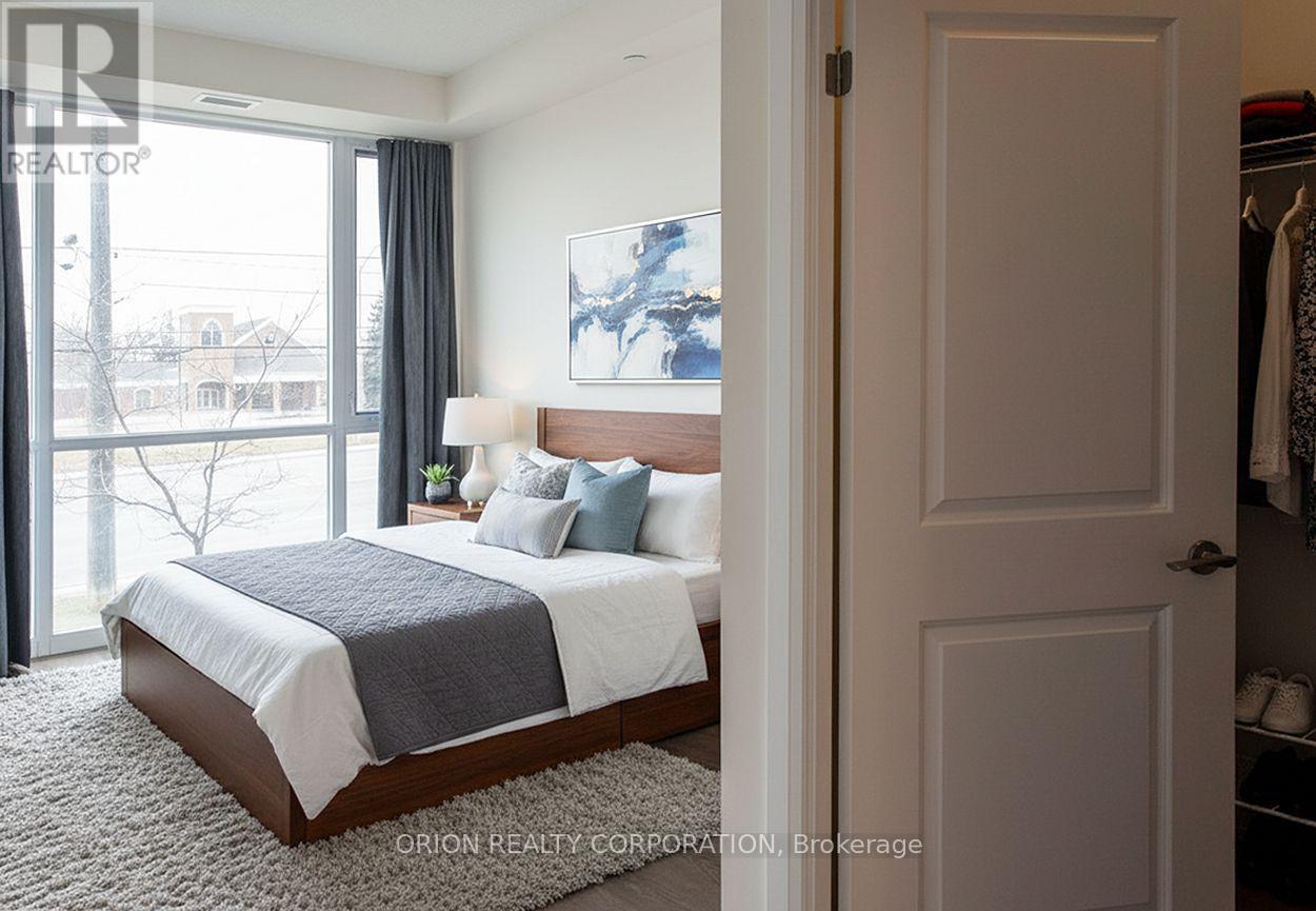 215 - 4700 Highway 7 Road, Vaughan, ON - Indoor Photo Showing Bedroom