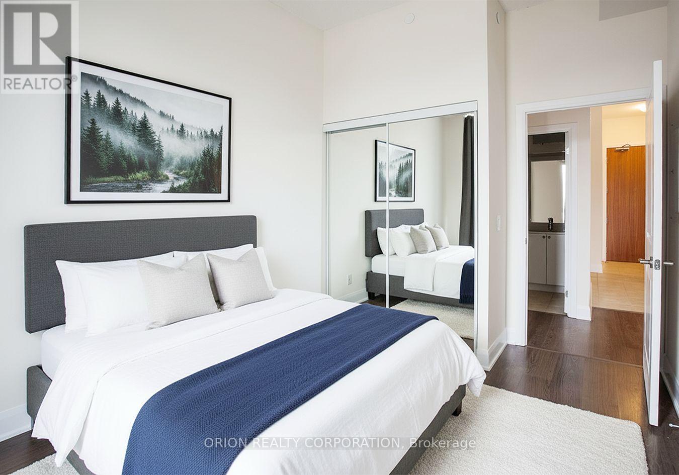 215 - 4700 Highway 7 Road, Vaughan, ON - Indoor Photo Showing Bedroom