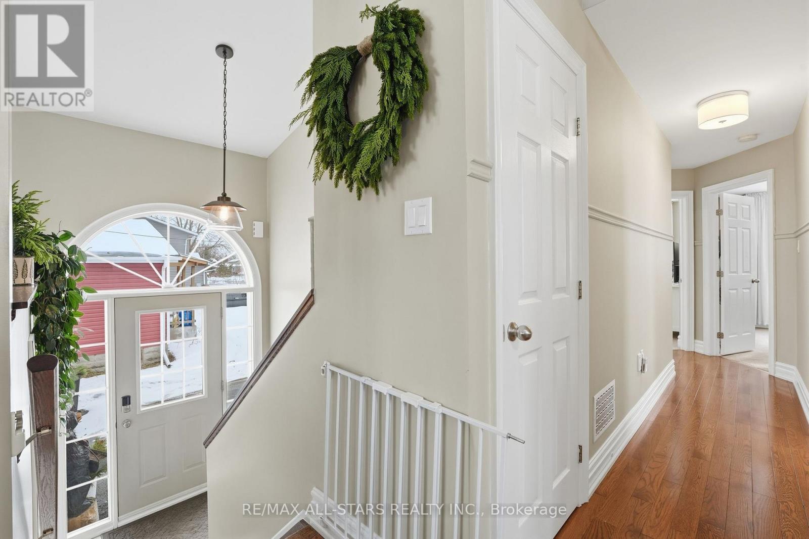 167 Silas Boulevard, Georgina, ON - Indoor Photo Showing Other Room