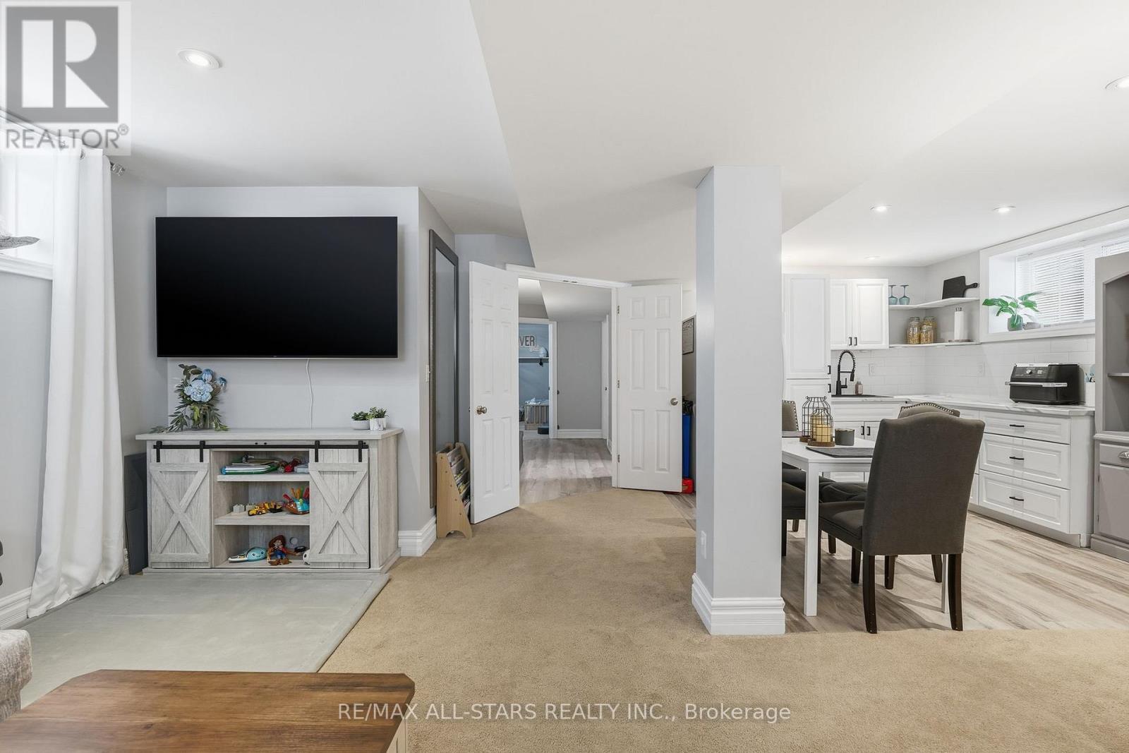 167 Silas Boulevard, Georgina, ON - Indoor