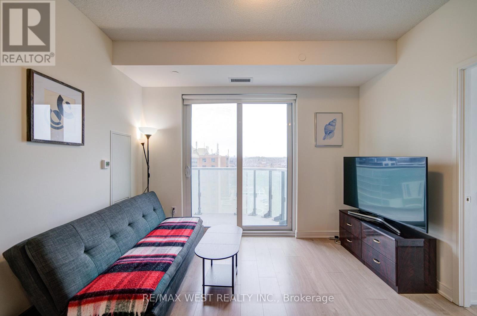 908 - 8 Nahani Way, Mississauga, ON - Indoor