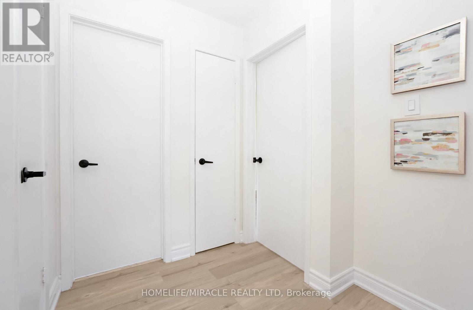 66 Avening Drive, Toronto, ON - Indoor Photo Showing Other Room