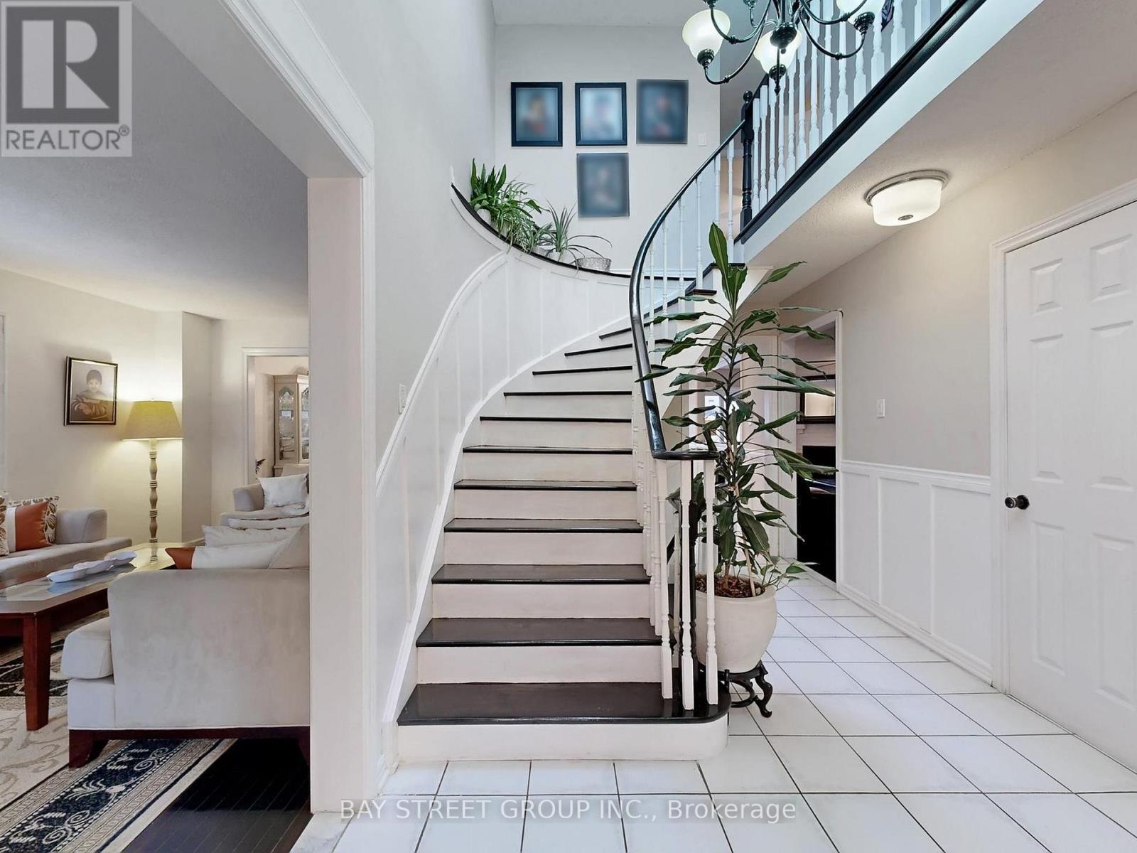 36 Durant Crescent, Markham, ON - Indoor Photo Showing Other Room