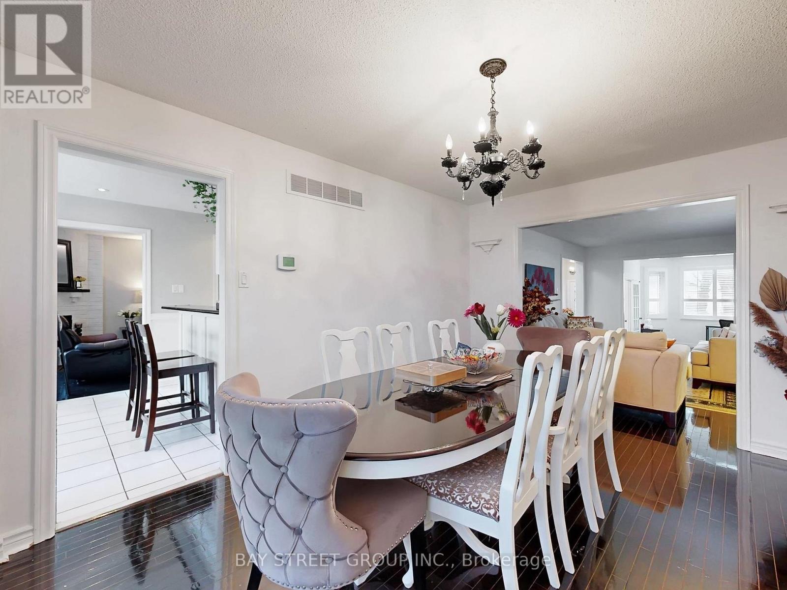 36 Durant Crescent, Markham, ON - Indoor Photo Showing Dining Room