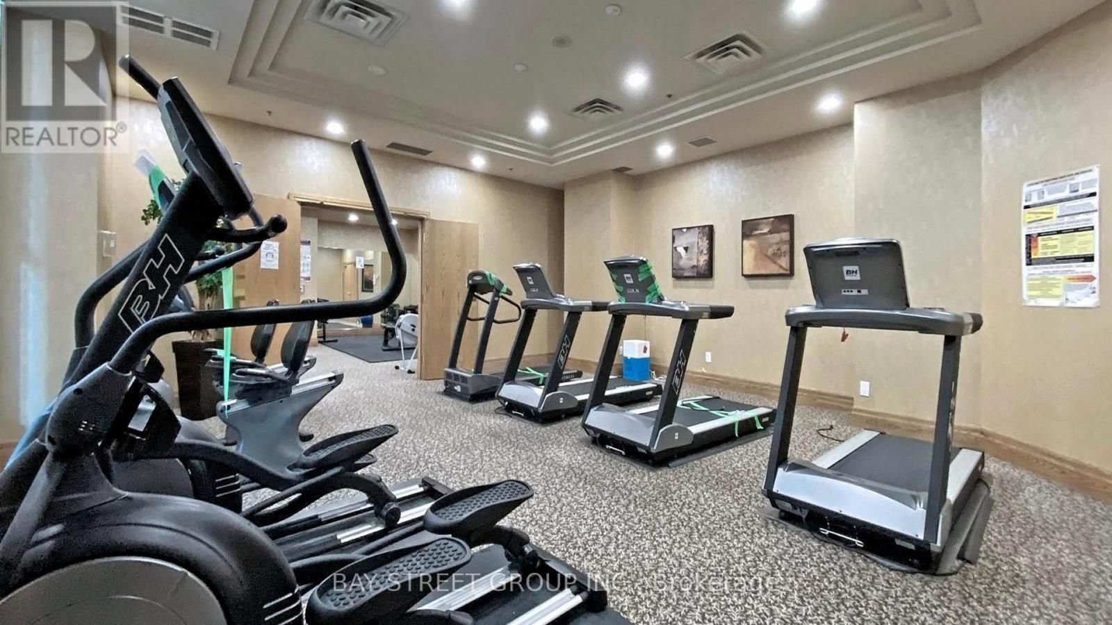 803 - 5500 Yonge Street, Toronto, ON - Indoor Photo Showing Gym Room