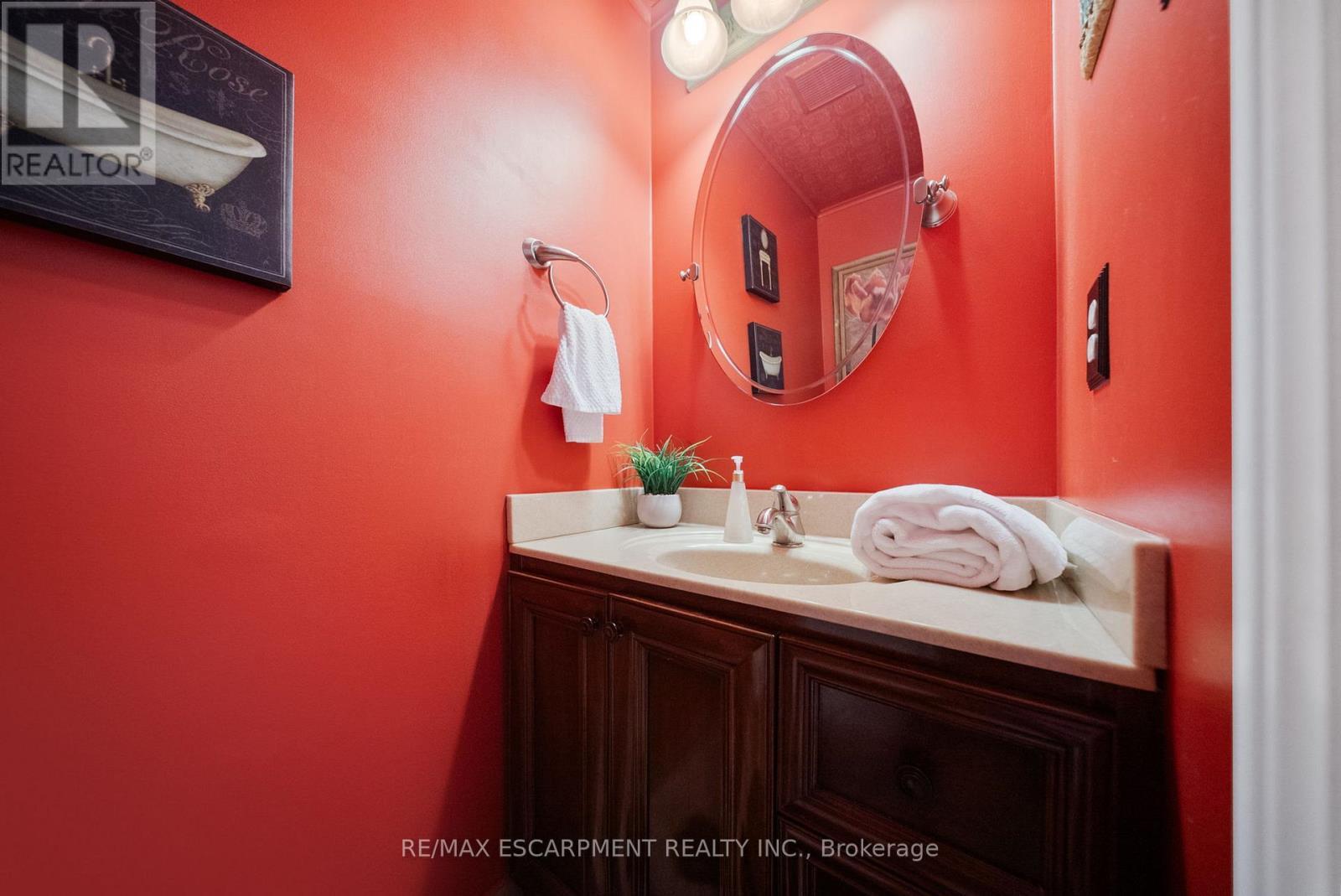 3098 Baron Drive, Mississauga, ON - Indoor Photo Showing Bathroom