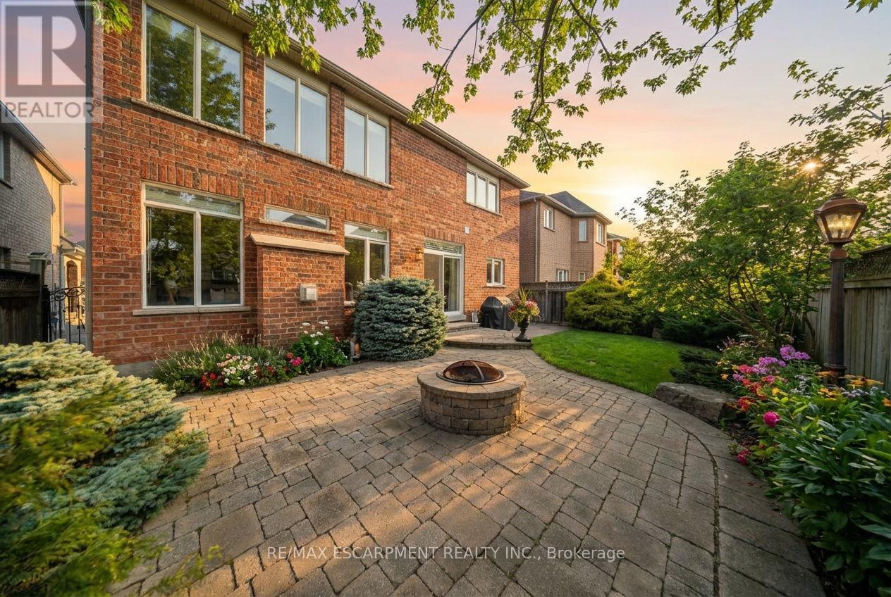 3098 Baron Drive, Mississauga, ON - Outdoor
