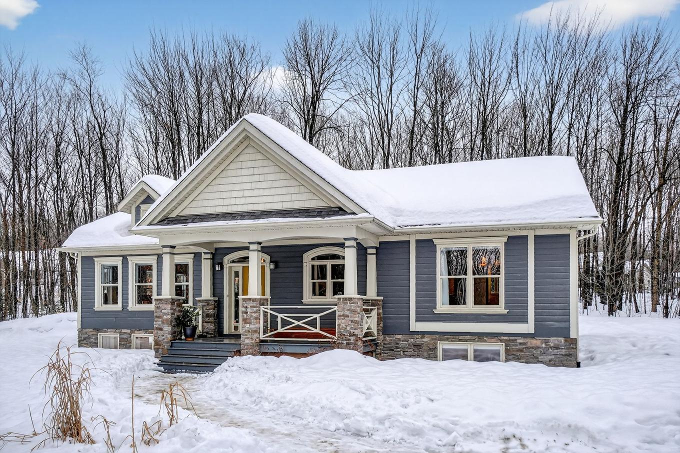 Frontage - 263 Rue Du Havre, Saint-Colomban, QC - Outdoor With Facade