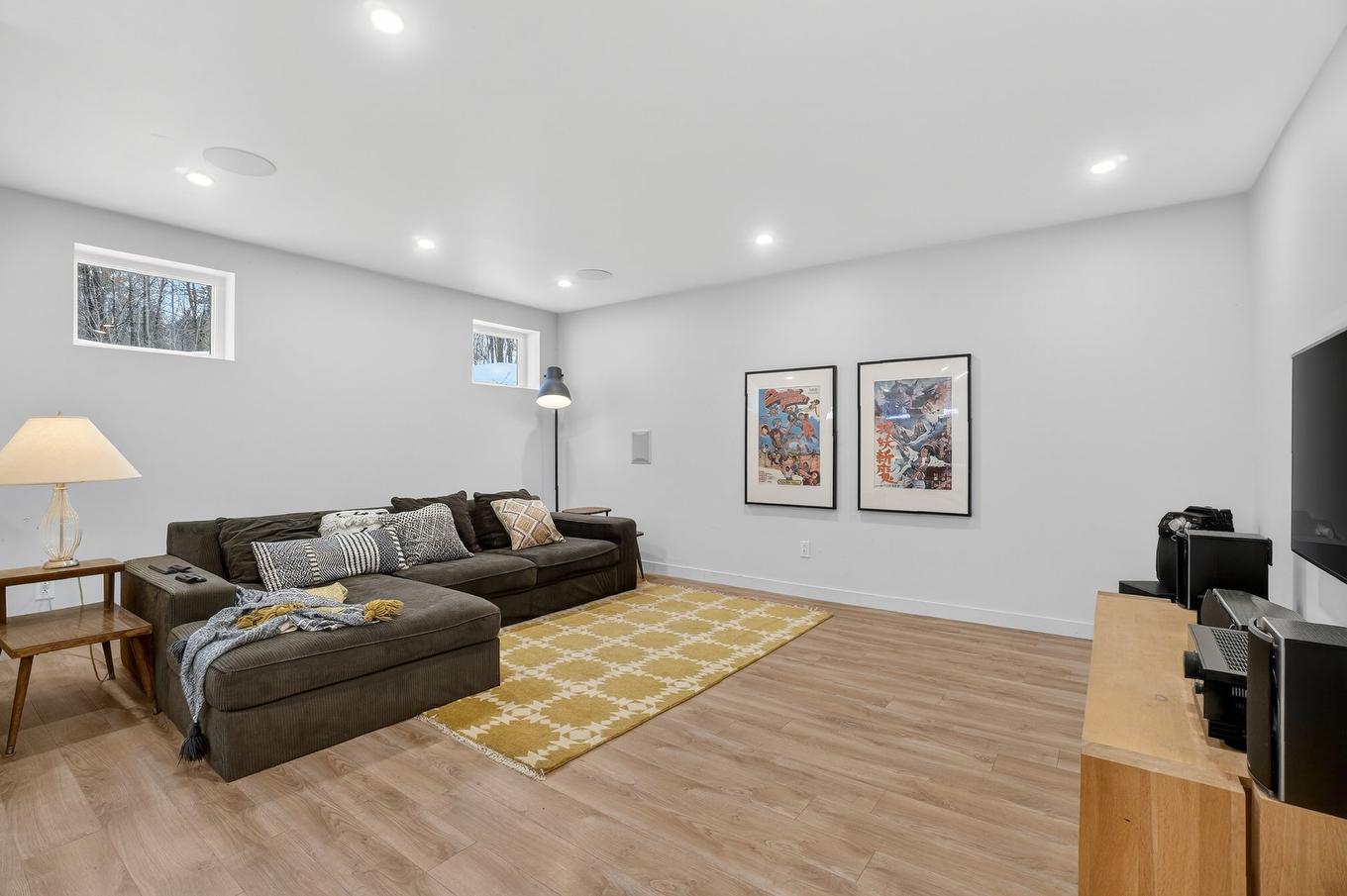 Family room - 263 Rue Du Havre, Saint-Colomban, QC - Indoor