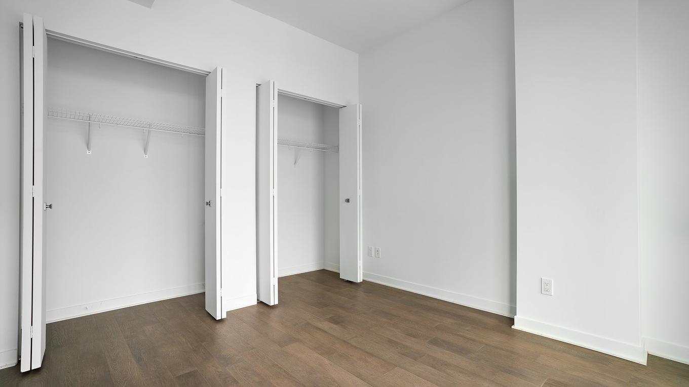 Chambre à coucher - 2305-1160 Rue Mackay, Montréal (Ville-Marie), QC - Indoor Photo Showing Other Room