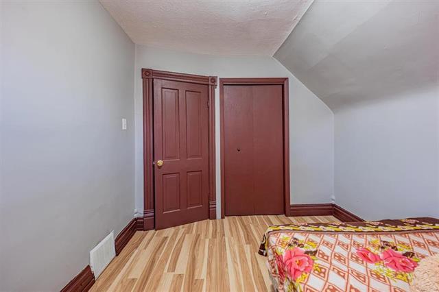 384 Magnus Ave, Winnipeg, MB