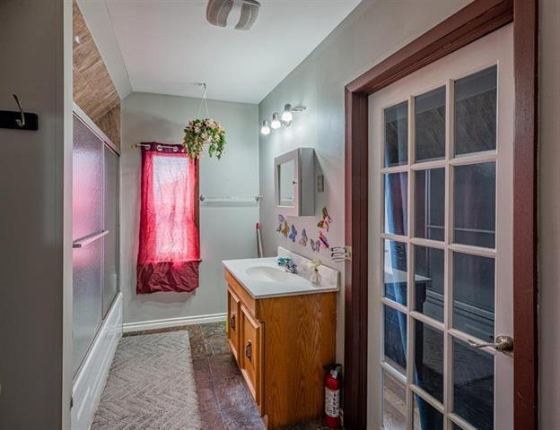 384 Magnus Ave, Winnipeg, MB