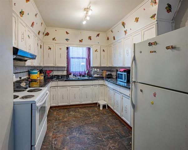 384 Magnus Ave, Winnipeg, MB