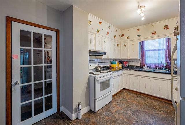 384 Magnus Ave, Winnipeg, MB