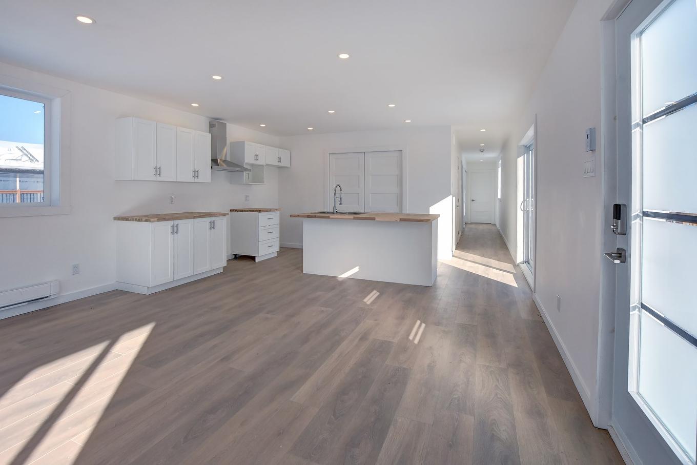 Cuisine - 45 Rue Des Pionniers, Saint-Côme, QC - Indoor Photo Showing Kitchen