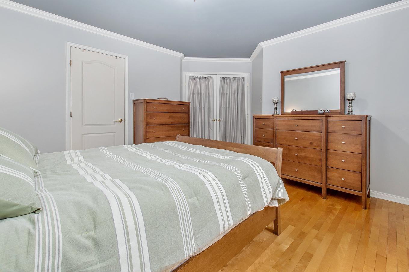 Primary bedroom - 4465 Côte De Terrebonne, Terrebonne (Terrebonne), QC - Indoor Photo Showing Bedroom