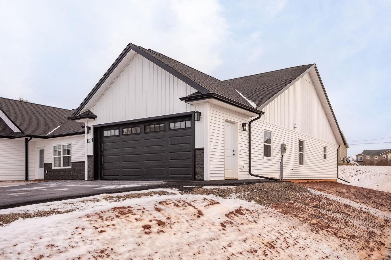 122 Smallwood Terrace, Stratford, PE