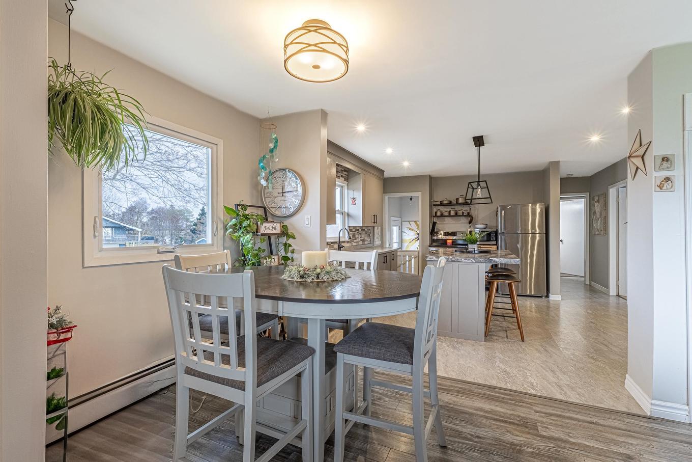 68 Meadowbank Road, Cornwall, PE