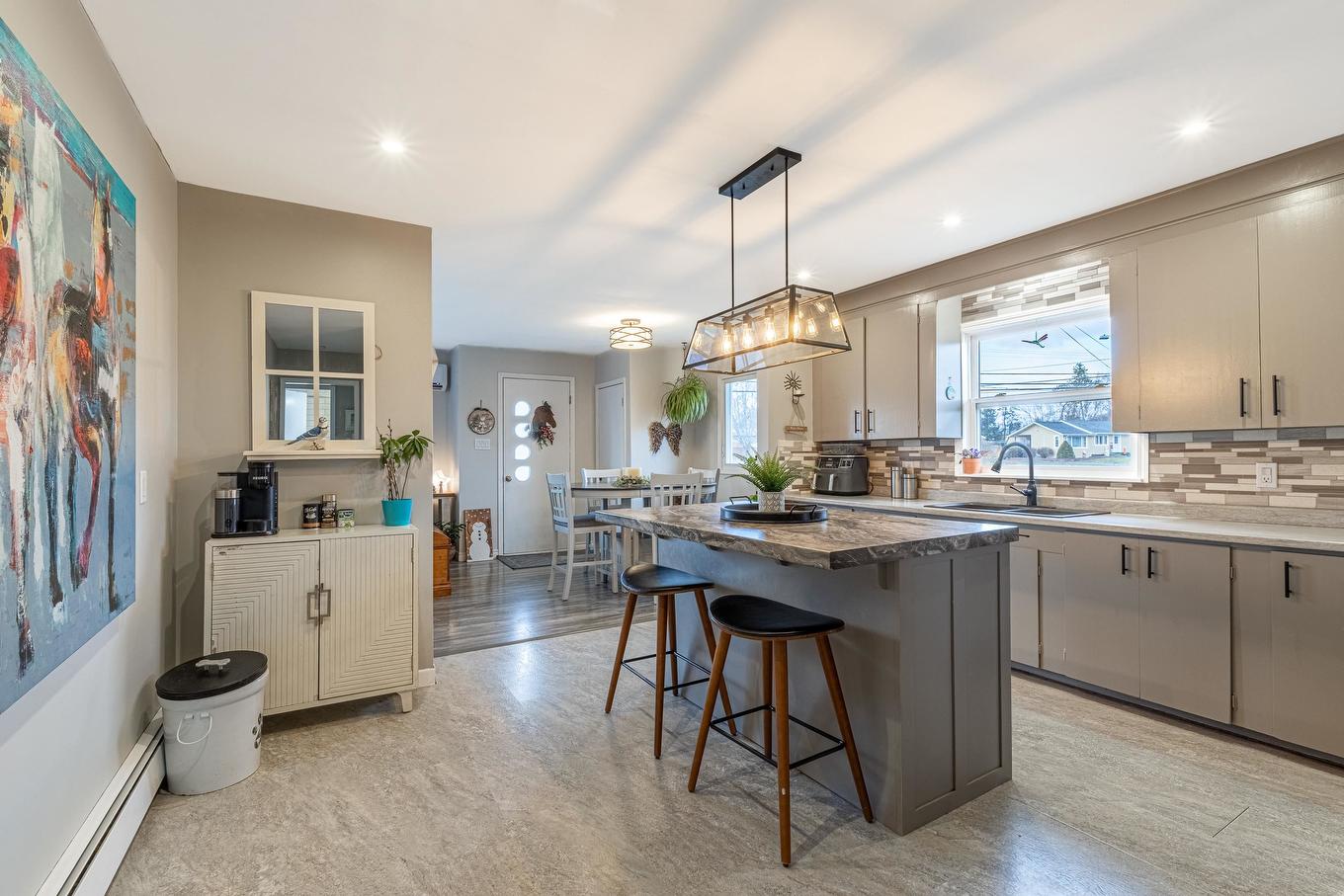 68 Meadowbank Road, Cornwall, PE