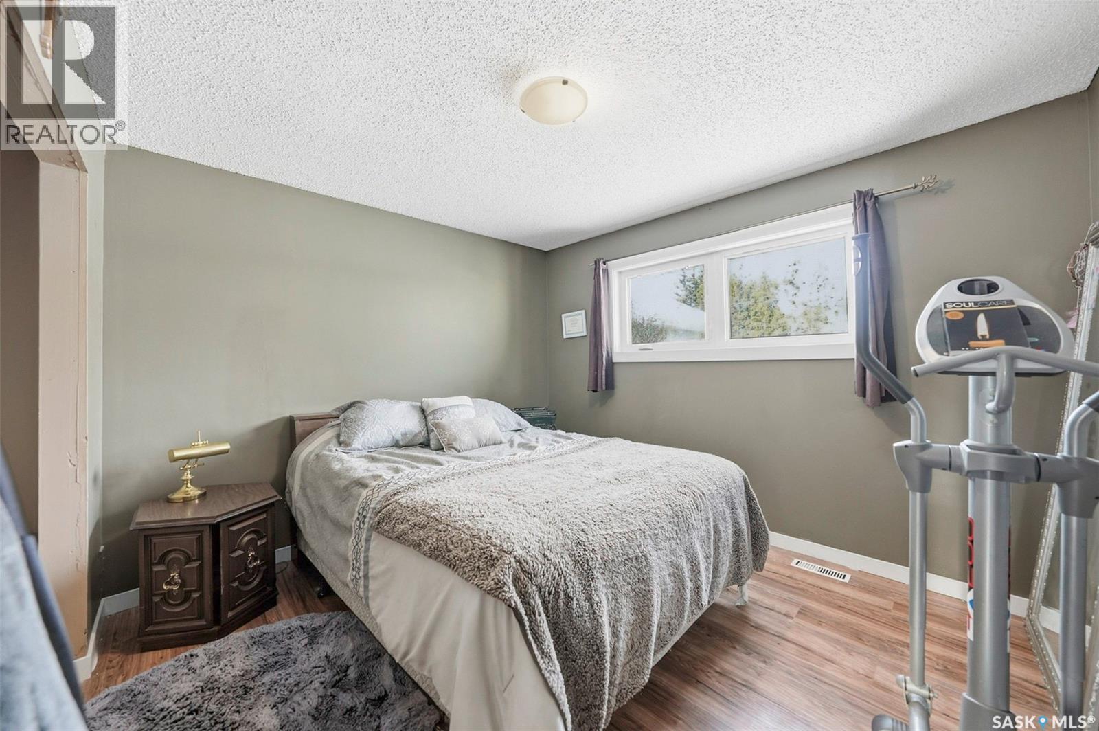 110 1St Avenue S, Hepburn, SK - Indoor Photo Showing Bedroom