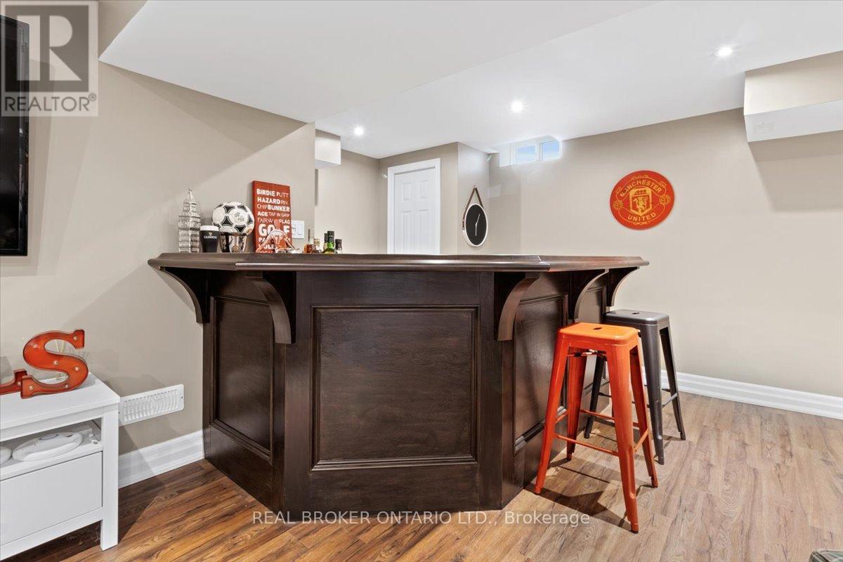 3182 Tania Crescent, Burlington, ON - Indoor Photo Showing Other Room