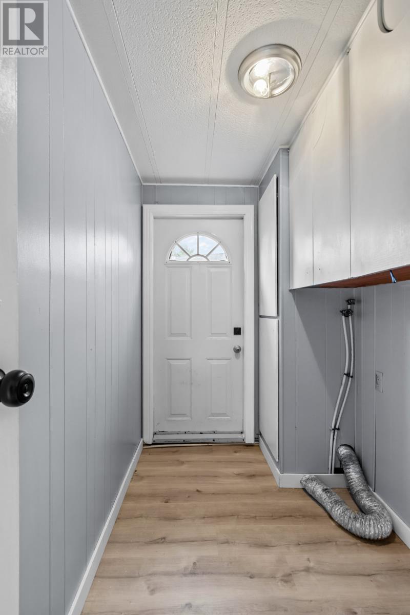 21 Evergreen Drive, Paradise, NL - Indoor Photo Showing Other Room