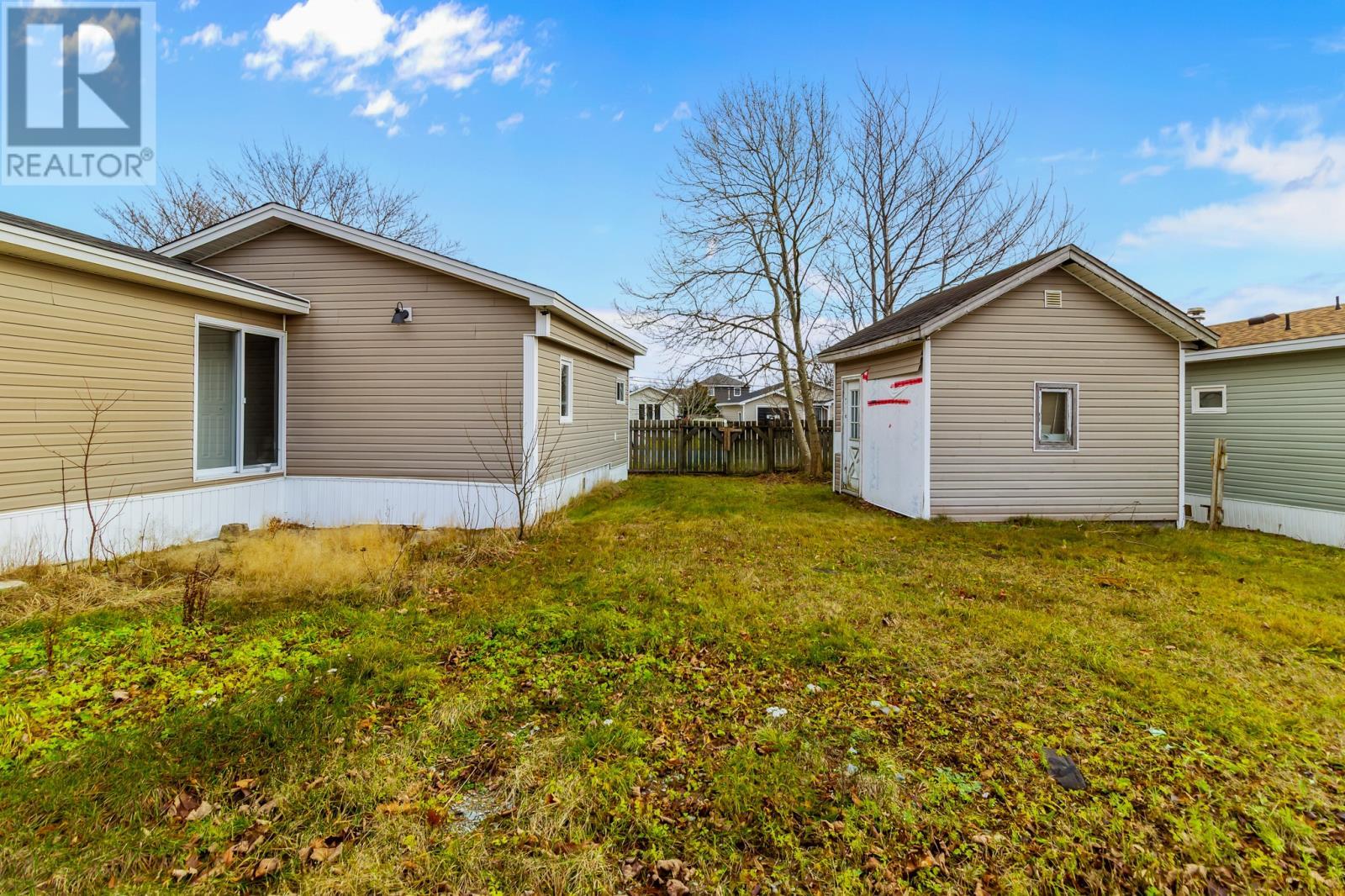 21 Evergreen Drive, Paradise, NL - Outdoor