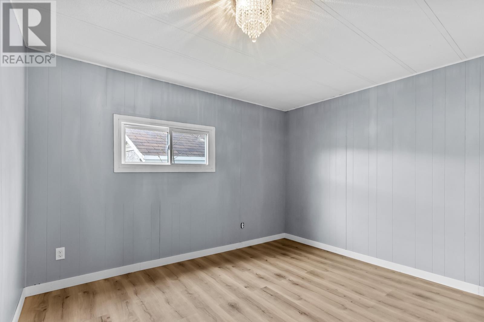 21 Evergreen Drive, Paradise, NL - Indoor Photo Showing Other Room