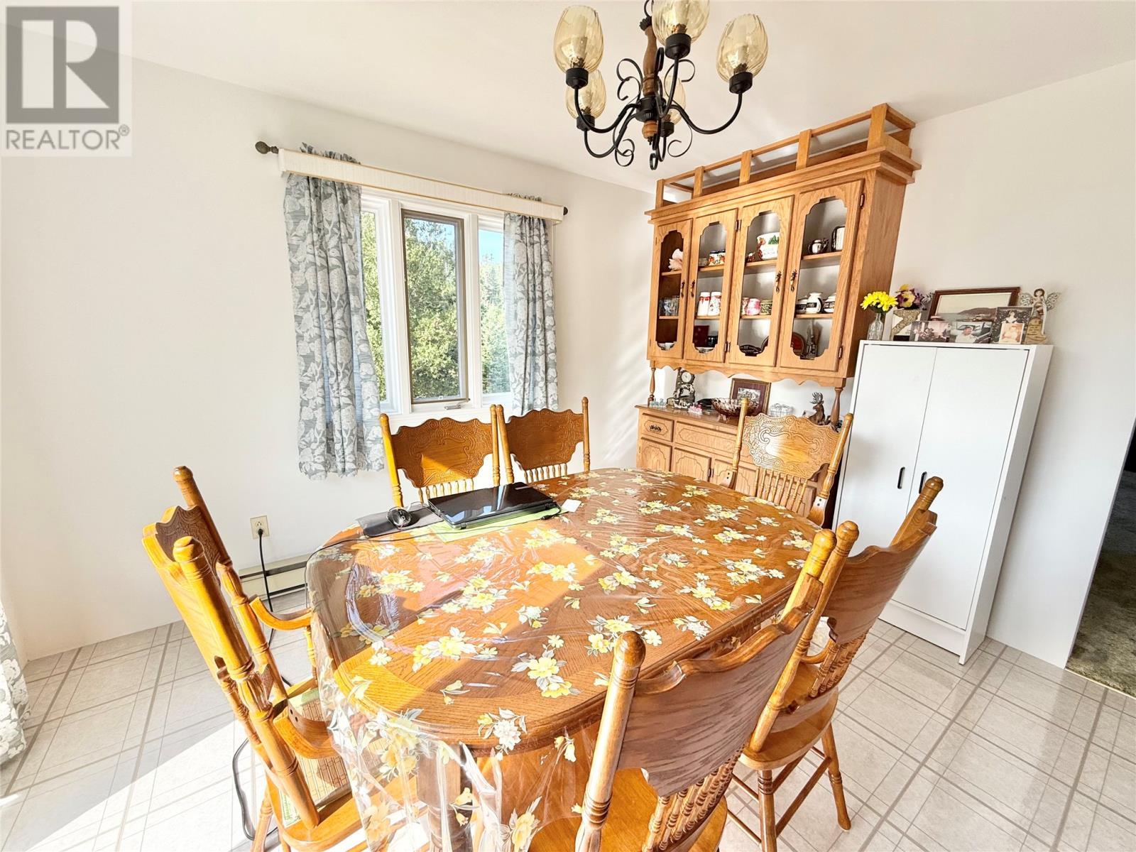 24 Main Road, Cottrell'S Cove, NL - Indoor Photo Showing Dining Room