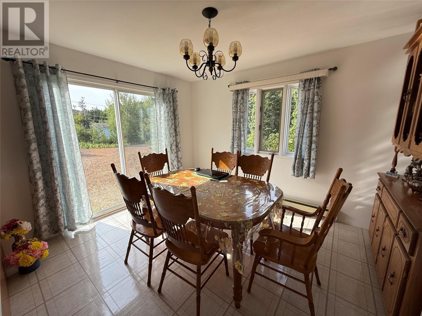 24 Main Road, Cottrell'S Cove, NL - Indoor Photo Showing Dining Room