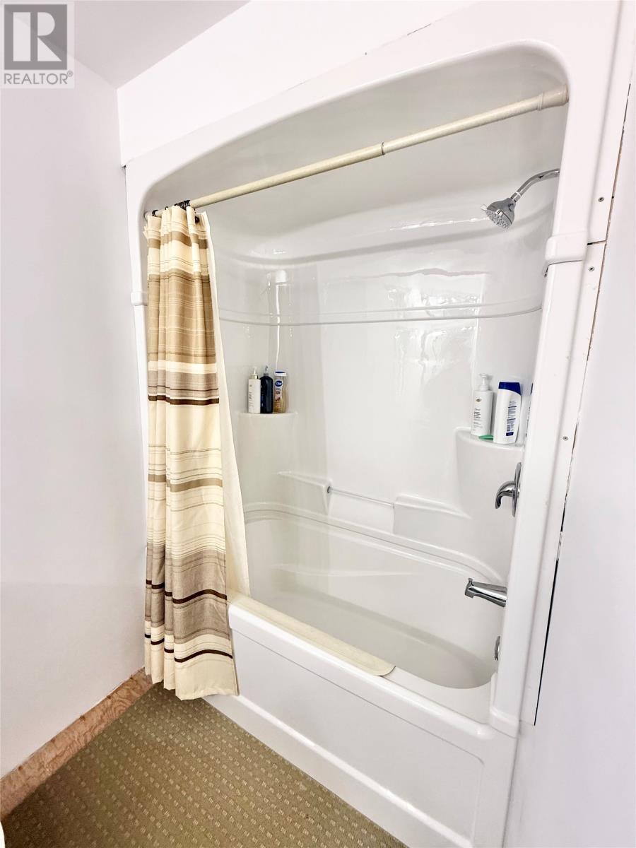 24 Main Road, Cottrell'S Cove, NL - Indoor Photo Showing Bathroom