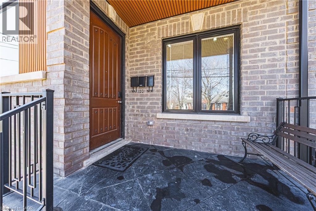 68 Vansitmart Avenue, Hamilton, ON - Outdoor With Exterior