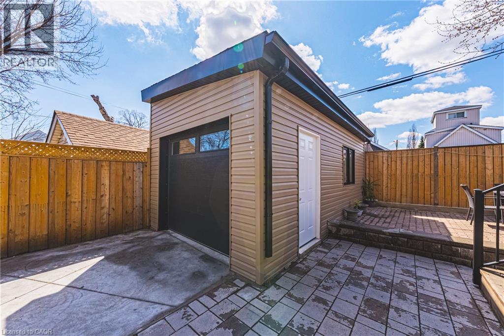 68 Vansitmart Avenue, Hamilton, ON - Outdoor