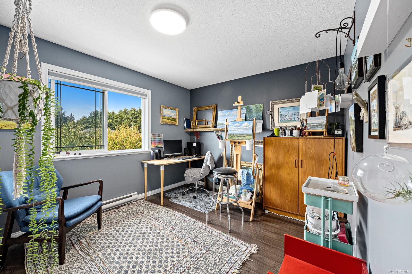 1952 Marten Ave, Comox, BC