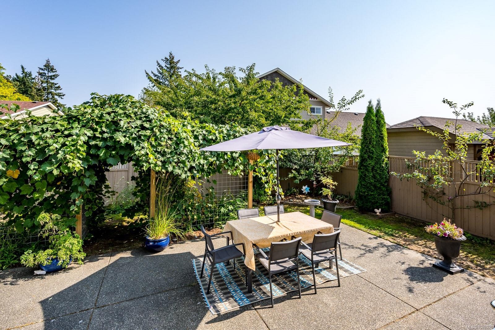 1952 Marten Ave, Comox, BC