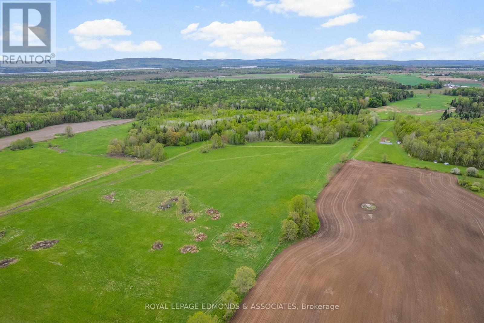 0 Wright Road, Whitewater Region, ON