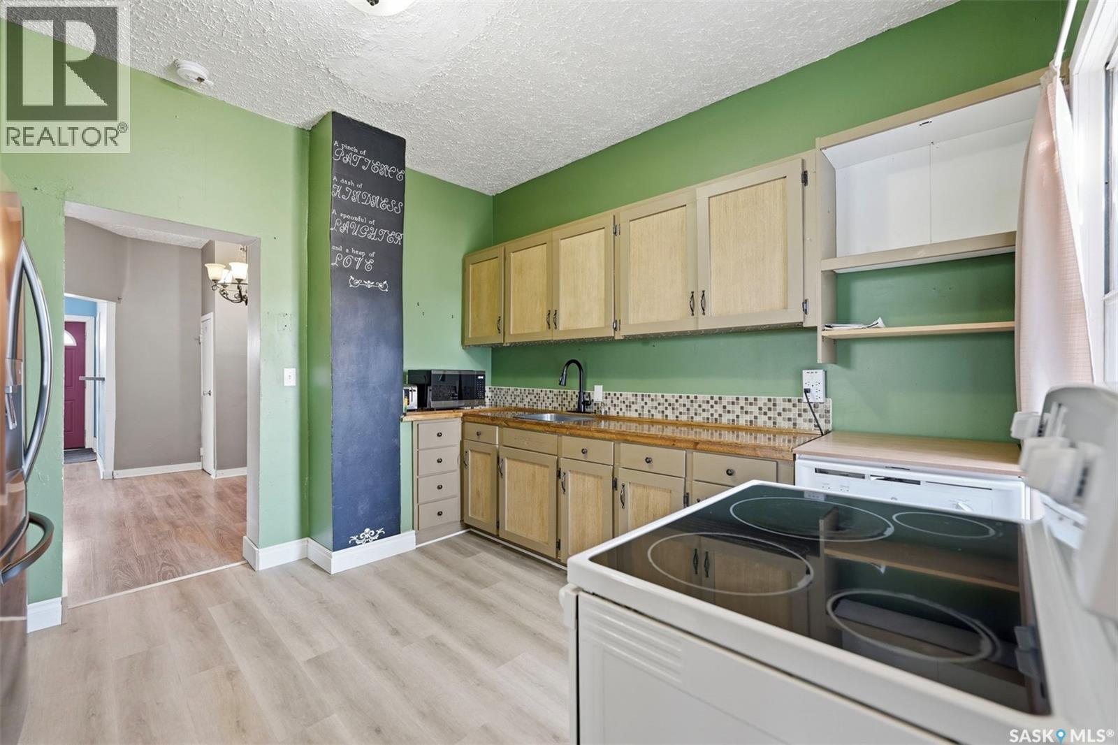 412 H Avenue S, Saskatoon, SK - Indoor Photo Showing Other Room