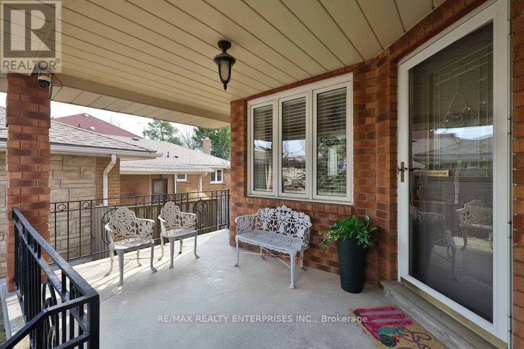 3022 Dalehurst Drive, Mississauga, ON - Outdoor With Deck Patio Veranda With Exterior