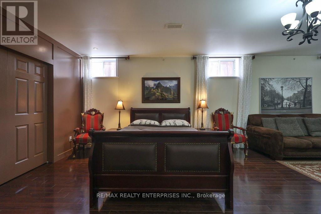 3022 Dalehurst Drive, Mississauga, ON - Indoor