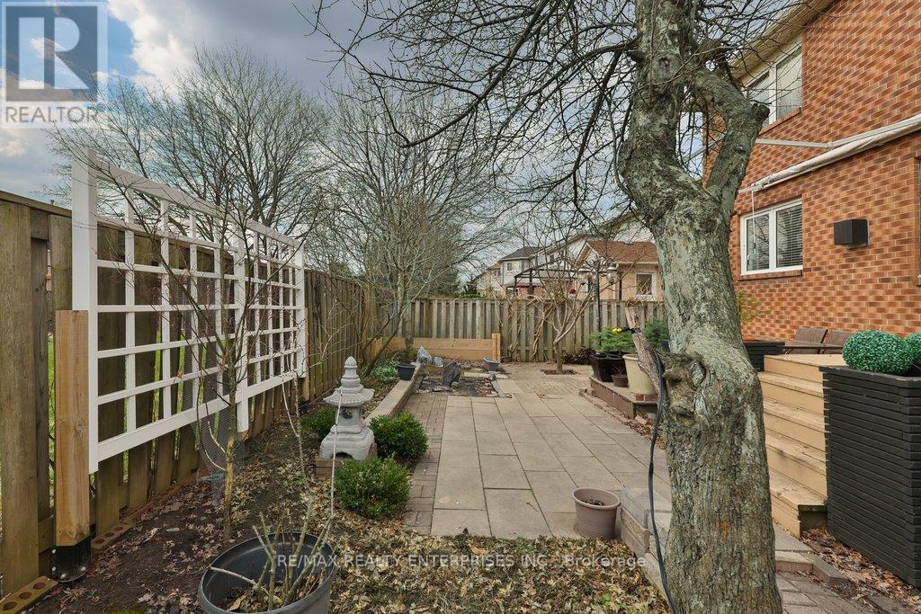 3022 Dalehurst Drive, Mississauga, ON - Outdoor