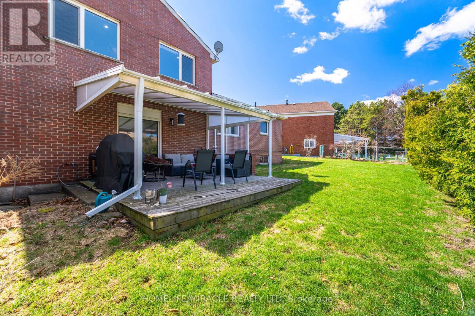 38 Leclaire Street, Hamilton, ON - Outdoor With Deck Patio Veranda With Exterior