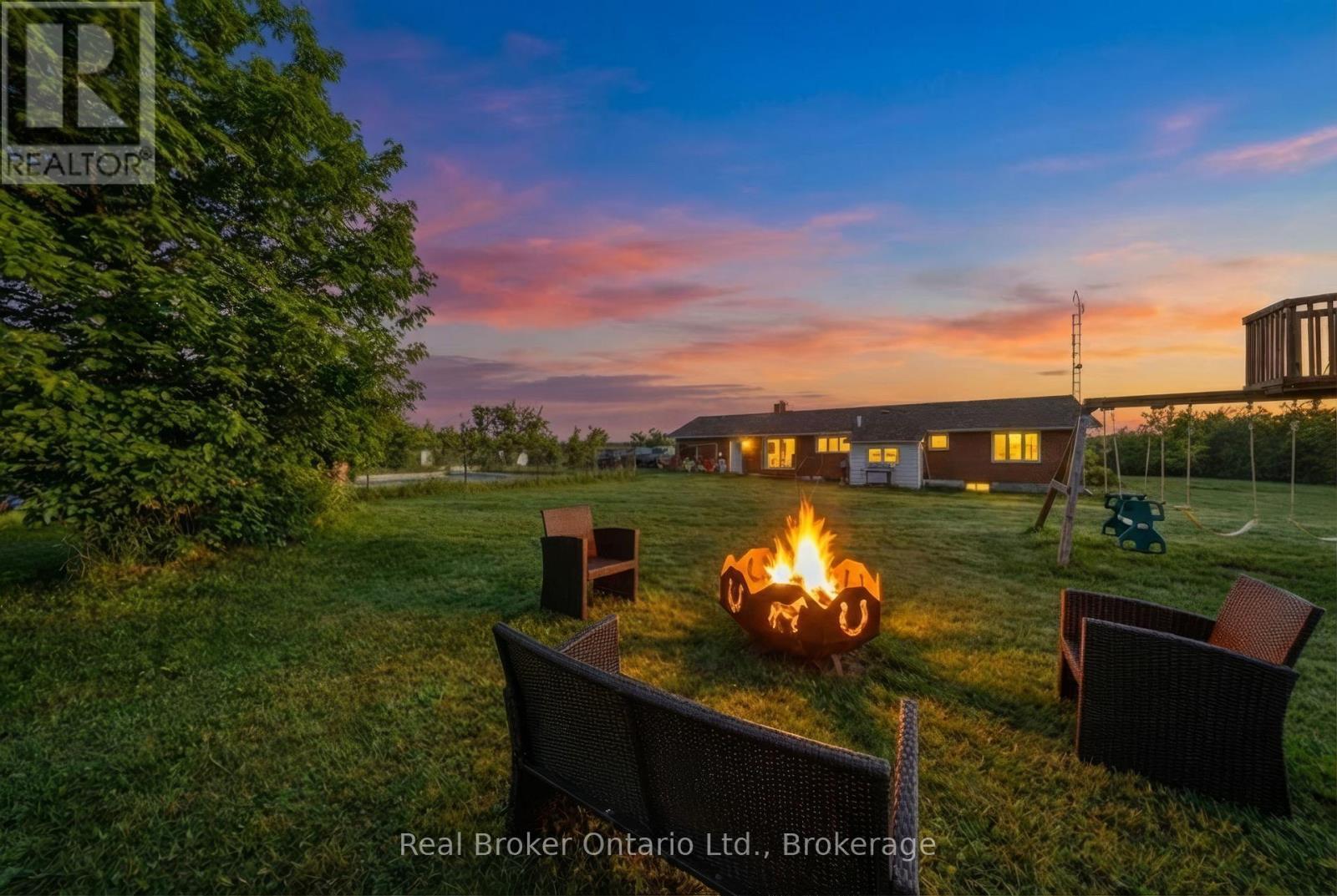 9639 Sideroad 27 Side Road, Erin, ON - Outdoor With View