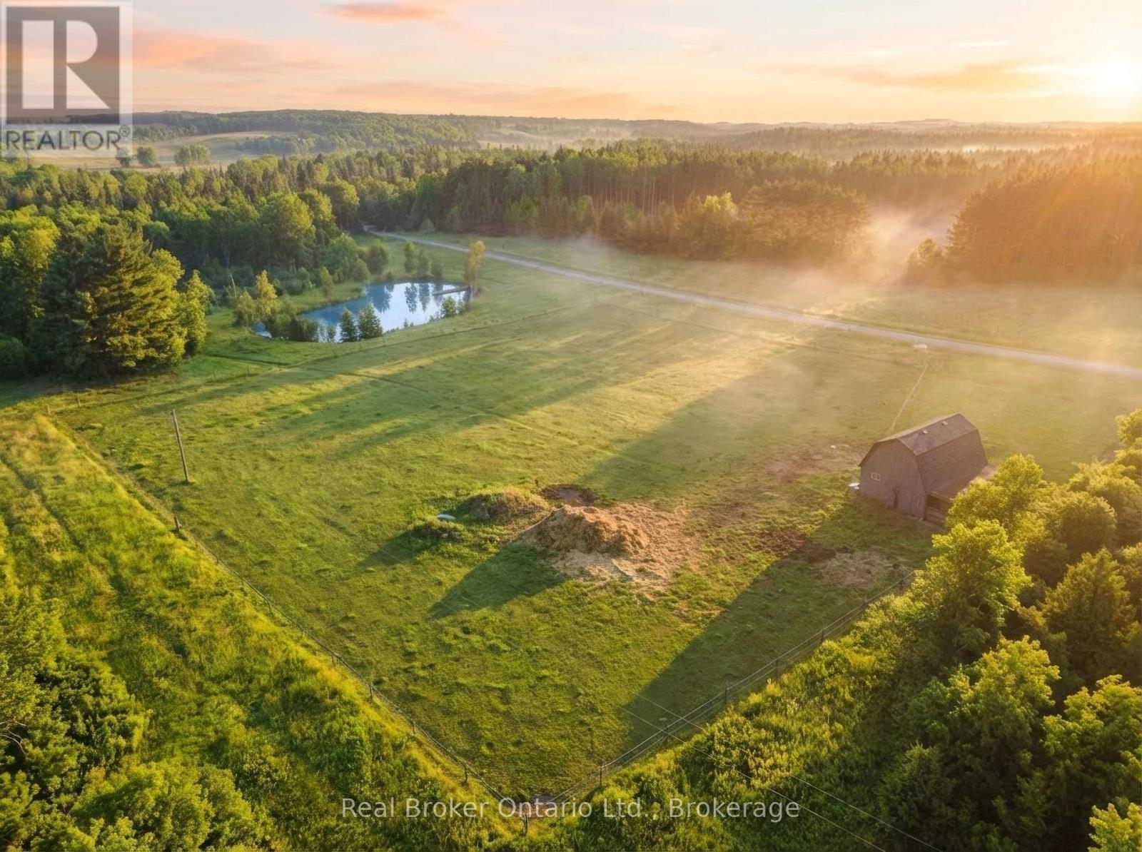 9639 Sideroad 27 Side Road, Erin, ON - Outdoor With View