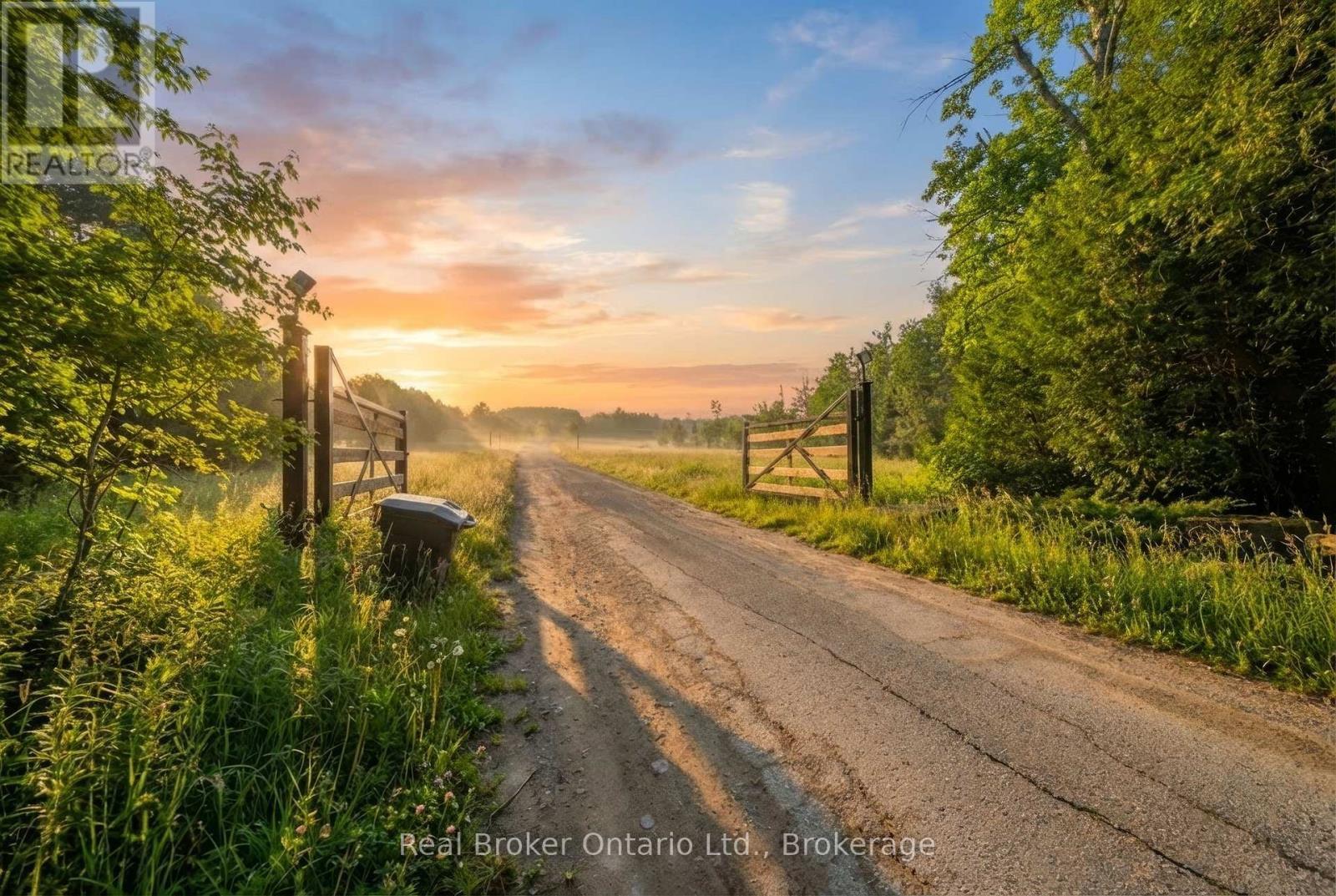 9639 Sideroad 27 Side Road, Erin, ON - Outdoor With View